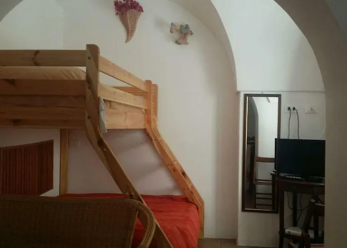 A Kasuzza פנטלריה